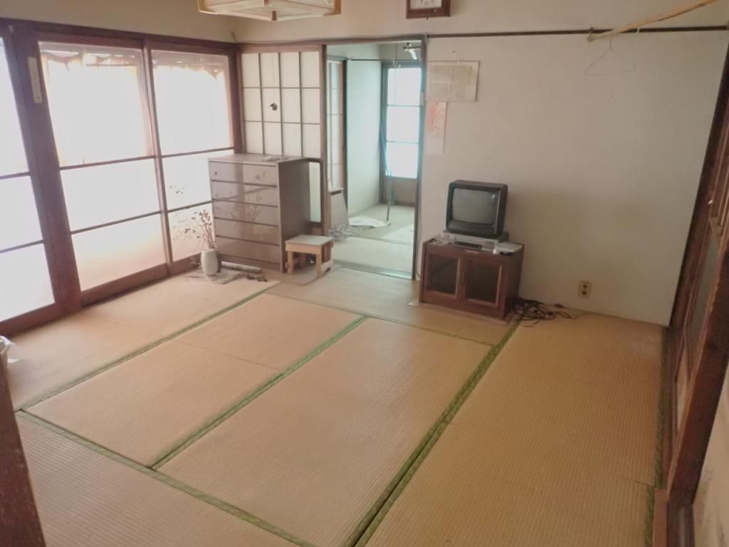 Large 11DK Traditional House for Sale in Kariwa Village, Niigata - Thumbnail 3