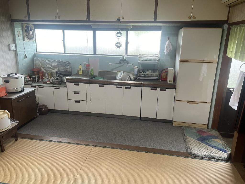 7K Farmhouse with Land in Mima City, Tokushima - Thumbnail 2