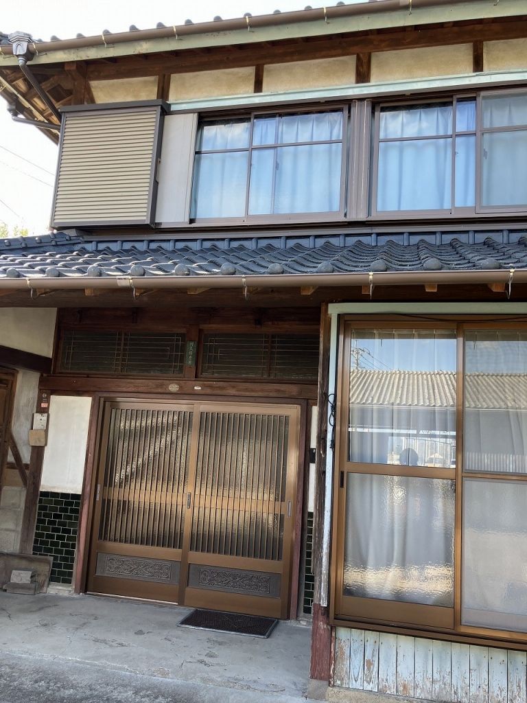 Traditional 7K Kominka with Garden and Farmland in Imari, Saga - Thumbnail 2
