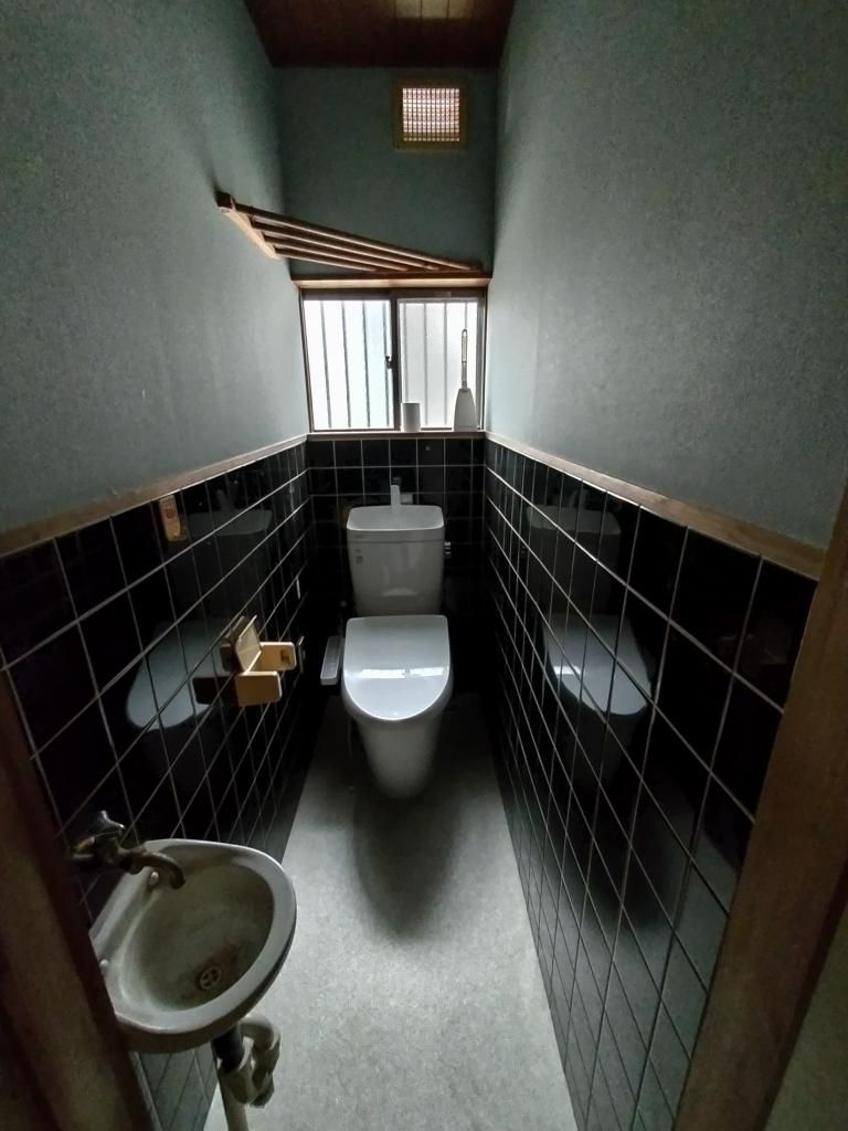 Spacious 7DK Detached House for Sale in Kizugawa, Kyoto - Thumbnail 4