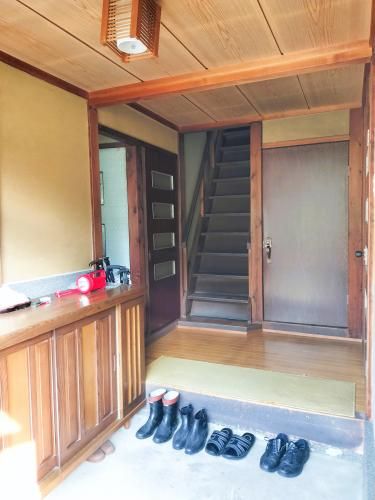 Traditional 6DK Kominka with Mountain Views in Gujo, Gifu - Thumbnail 4