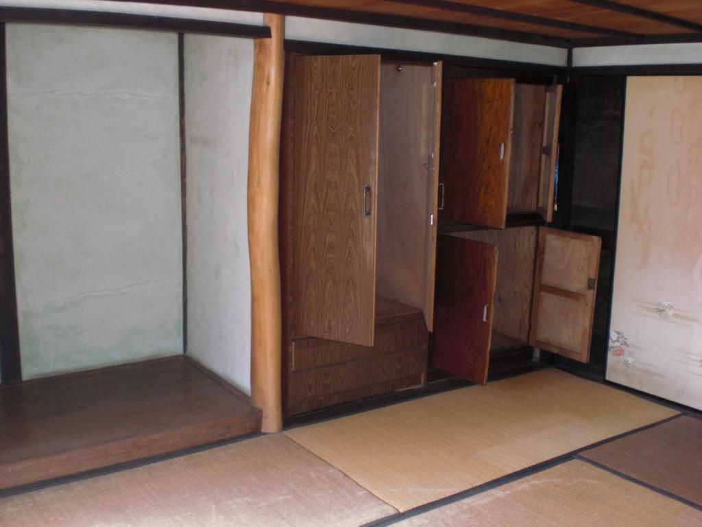 6DK House with Farmland for Sale in Mihara, Hiroshima Akiya - Thumbnail 4