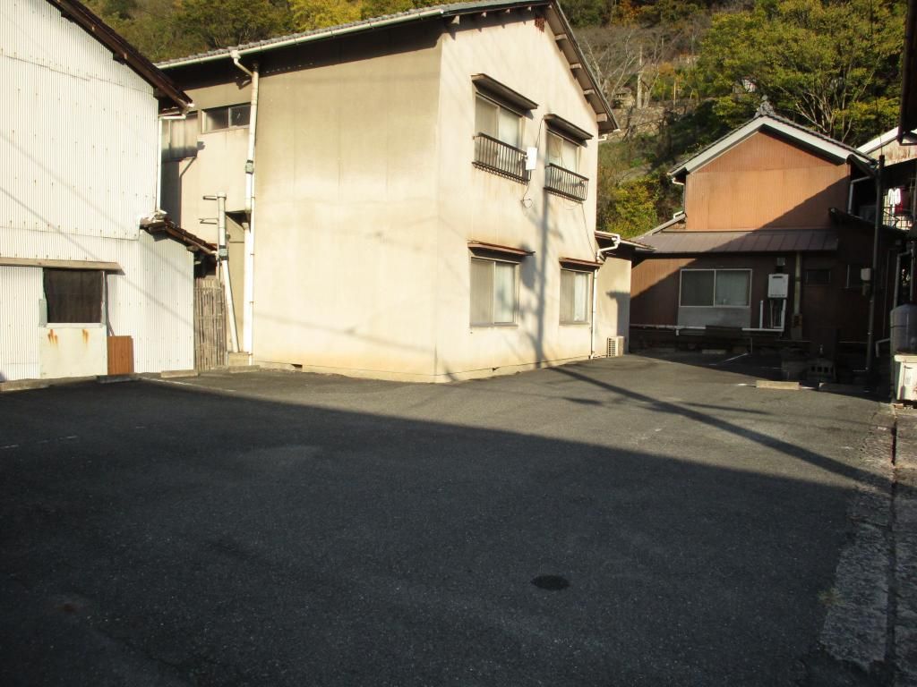 Pet-Friendly Vacant House for Rent in Kasaoka, Okayama - Thumbnail 4