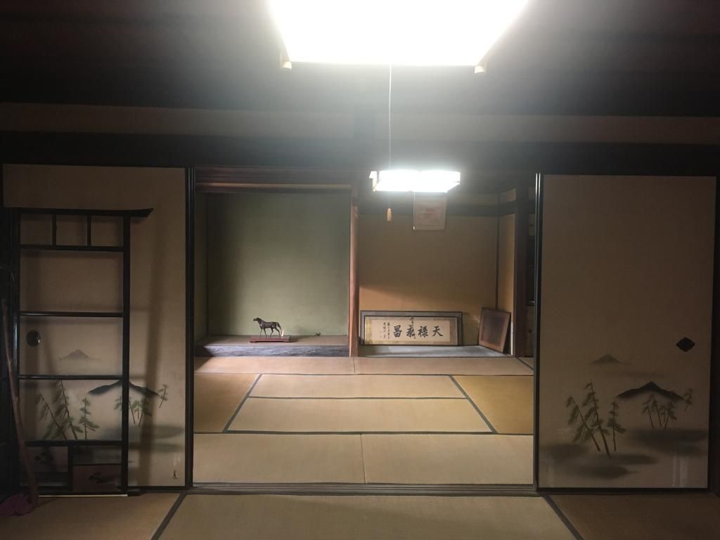 Large 450m² Traditional House for Sale in Mima City, Tokushima - Thumbnail 4
