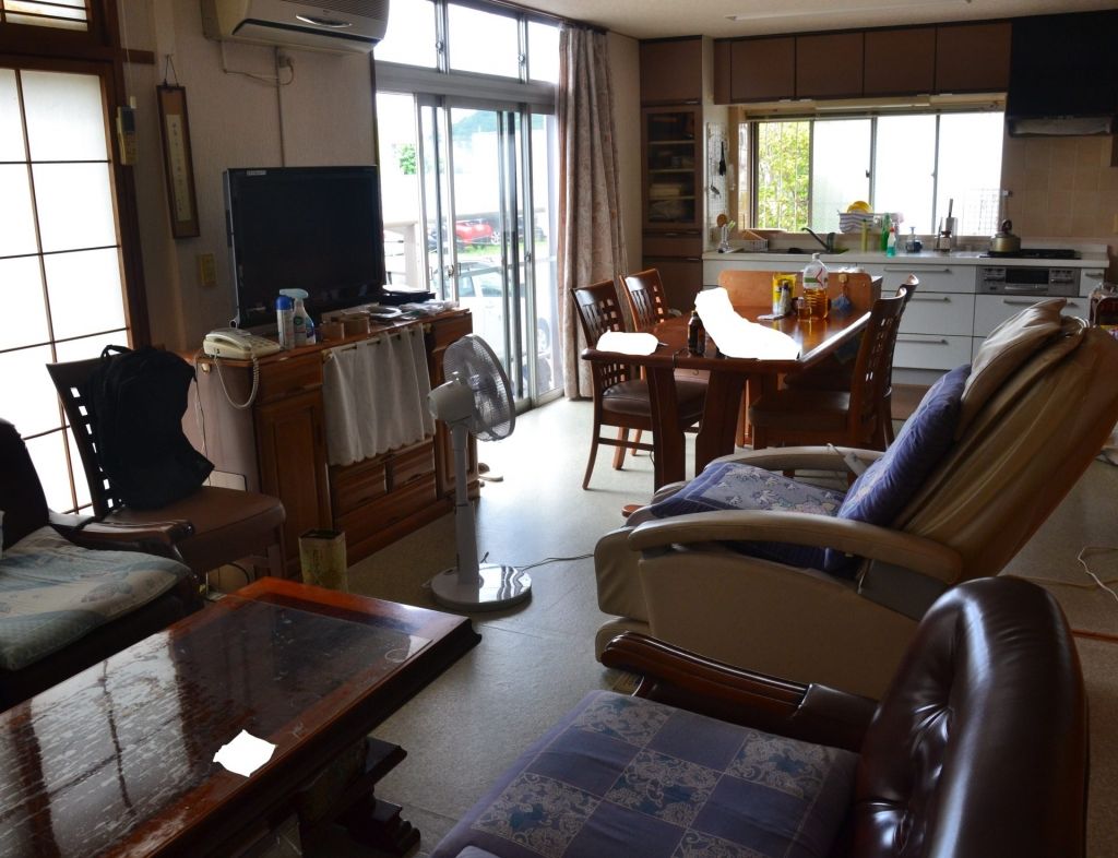 Large 6DK House for Sale in Central Naruto City, Tokushima - Thumbnail 2
