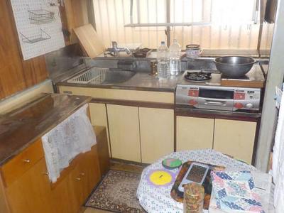 4LDK Wooden House for Sale in Tosu City - Corner Plot — Image 4, Tosu, Saga