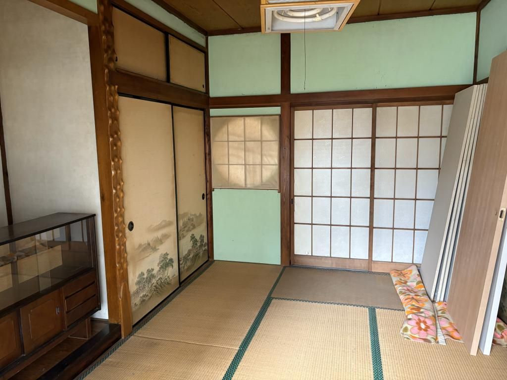 Spacious 6DK House for Sale or Rent in Tatebayashi, Gunma - Thumbnail 4