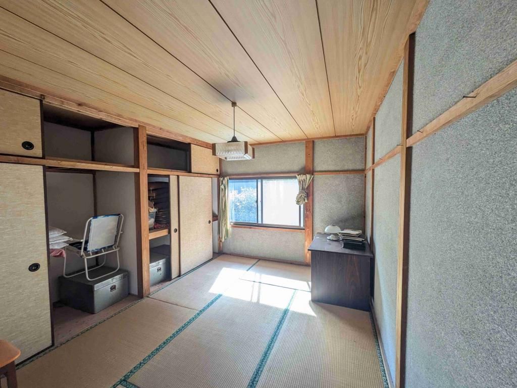 7DK House for Sale in Nagomi Town, Kumamoto - 193 sqm - Thumbnail 3