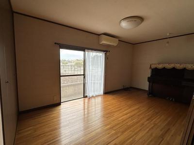 Spacious 4K House in Minamikyushu with Large Garden — Image 2, Minamikyushu, Kagoshima