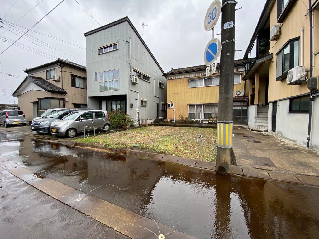 Vacant Land for Sale in Central Sanjo City, Niigata - Thumbnail 2