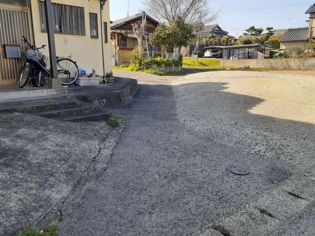 288 sqm Vacant Land for Sale in Central Uki City, Kumamoto - Thumbnail 2
