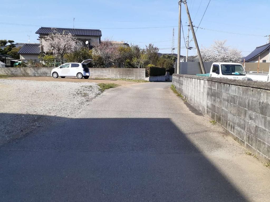 288 sqm Vacant Land for Sale in Central Uki City, Kumamoto - Thumbnail 3