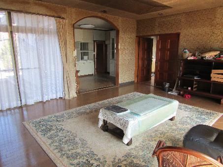 10DK Akiya Bank House for Sale in Kitsuki, Oita - Thumbnail 3