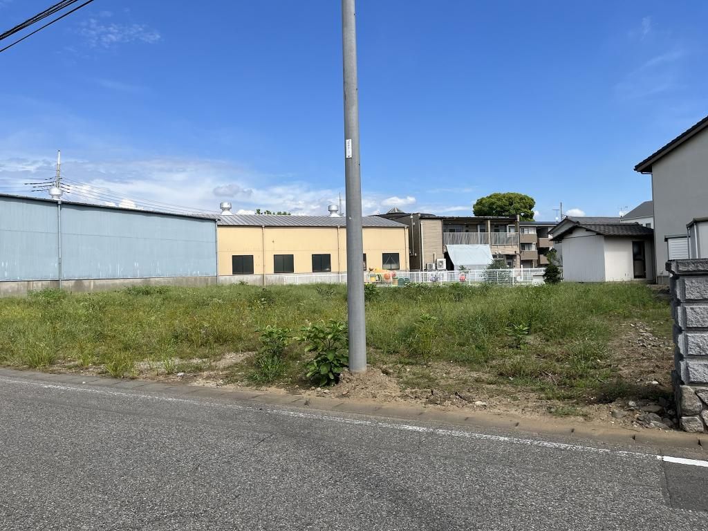 972 sqm Residential Land for Sale Near Oizumi Station, Gunma - Thumbnail 2