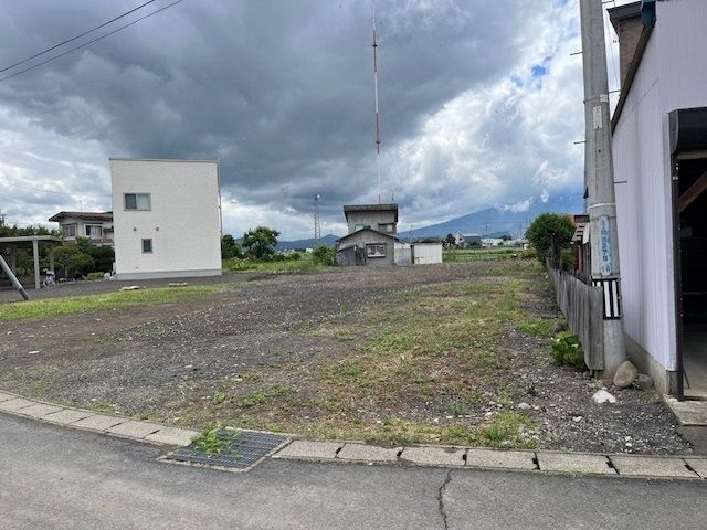 816 sqm Development Land for Sale in Hirosaki, Aomori - Thumbnail 3