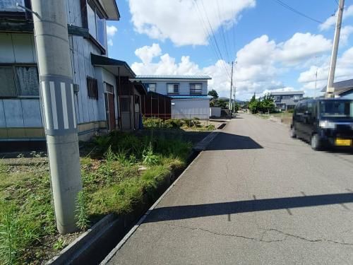Large 6SLDK House with Garden for Sale in Odate, Akita - Thumbnail 3