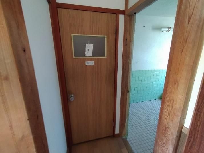 Century-Old 10LDK House for Sale in Asahi Town, Toyama - Thumbnail 4