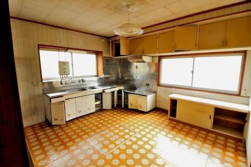 Spacious 5DK Detached House with Large Garden in Sanyo-Onoda - Thumbnail 4