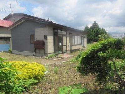 Spacious 2SDK House with Large Garden and Field in Hirakawa, Aomori — Image 2, Hirakawa, Aomori