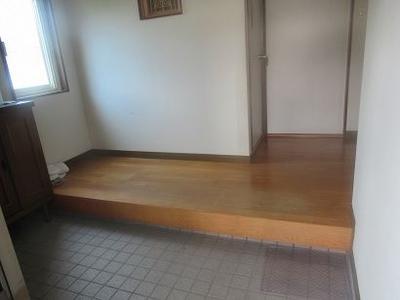 Spacious 2SDK House with Large Garden and Field in Hirakawa, Aomori — Image 4, Hirakawa, Aomori