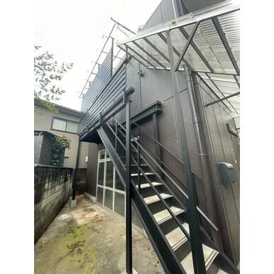 Spacious 3-Storey Steel Building for Rent in Adachi, Tokyo - Thumbnail 2