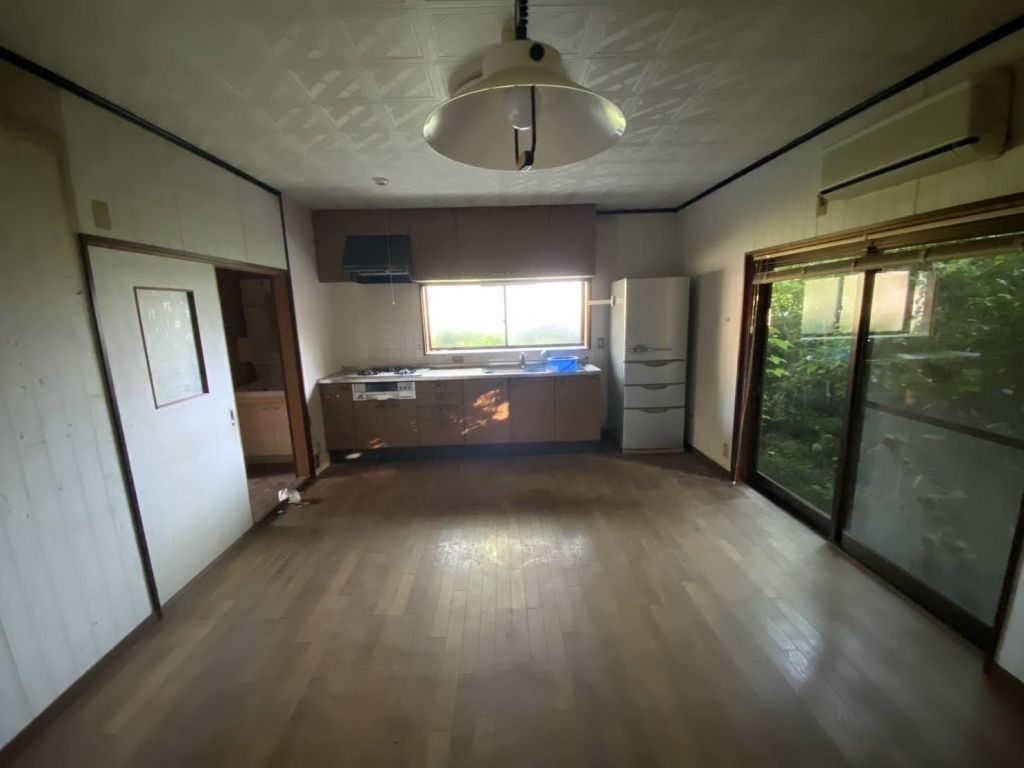 1968 6DK House with Workshop & Forest Land in Taka Town, Hyogo - Thumbnail 3