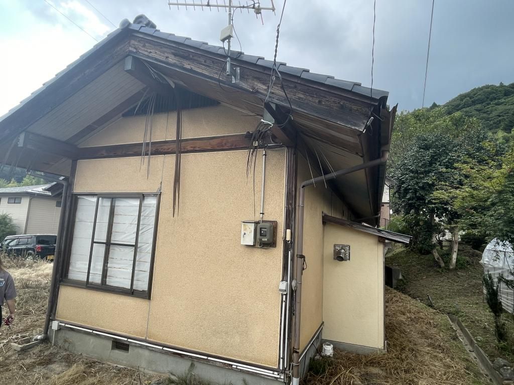 6DK Fixer-Upper House with Land for Sale in Tamura, Fukushima - Thumbnail 2