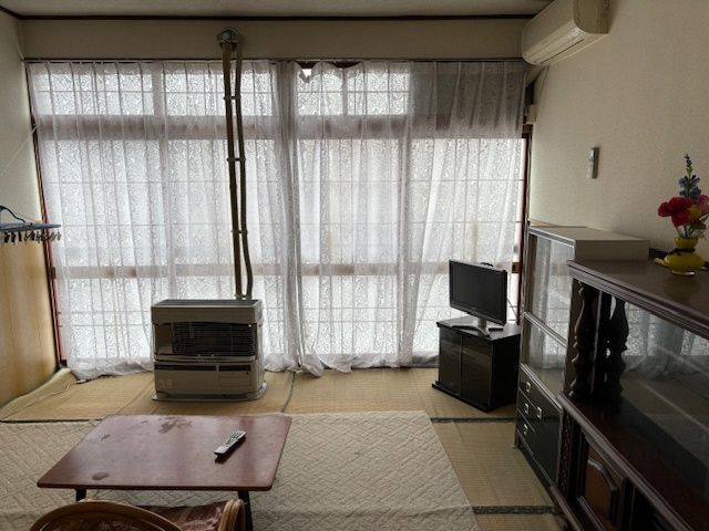 6DK Akiya Bank House for Sale in Goshogawara, Aomori - Thumbnail 3