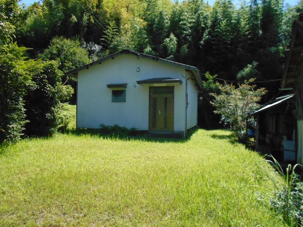 Land for Sale in Ebino, Miyazaki - 855.68 sqm - Thumbnail 4