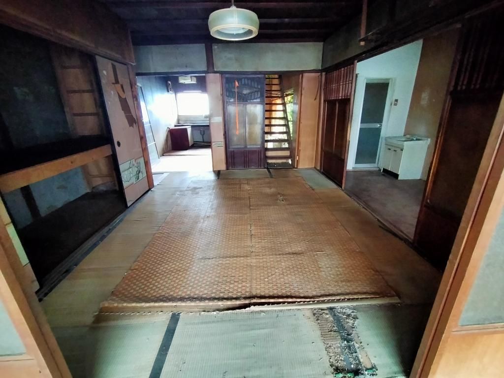 Former Factory 3DK House for Renovation in Shimoichi, Nara - Thumbnail 3