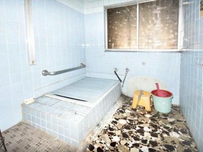 8DK Vacant House for Sale in Ako City, Hyogo | 4.1M Yen — Bathroom, Ako, Hyogo