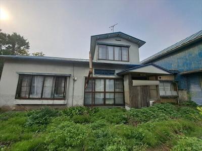 Spacious 6DK House with Workshop on 969 sqm Land in Tsugaru — Image 1, Tsugaru, Aomori