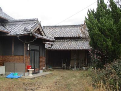 Spacious 6DK House in Manno, Kagawa - Corner Plot with Multiple Parking — Image 1, Mannou, Kagawa