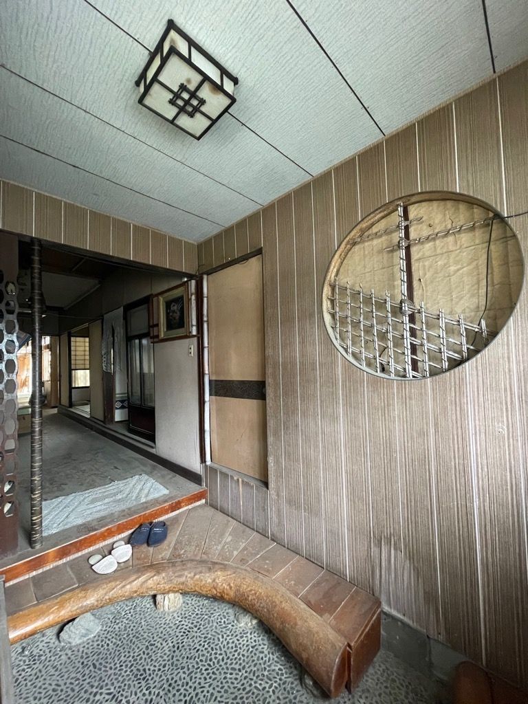 1970 Detached House for Sale in Namerikawa, Toyama - 403 sqm Land - Thumbnail 3