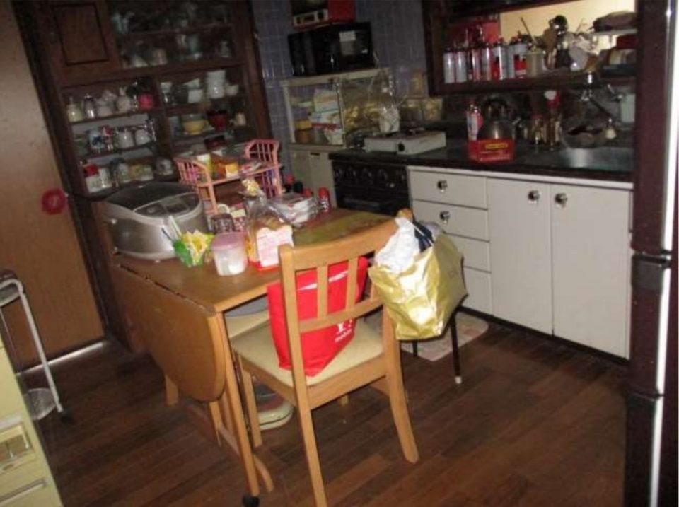 7DK House for Sale in Taku City, Saga - 138 sqm - Thumbnail 2