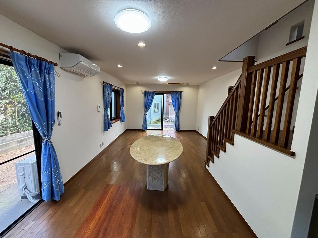 Renovated 5SLDK Pet-Friendly House for Rent in Hokuei Town, Tottori - Thumbnail 3