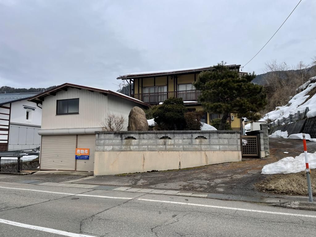 8K Detached House for Sale in Hida City, Gifu - 191 sqm - Thumbnail 4