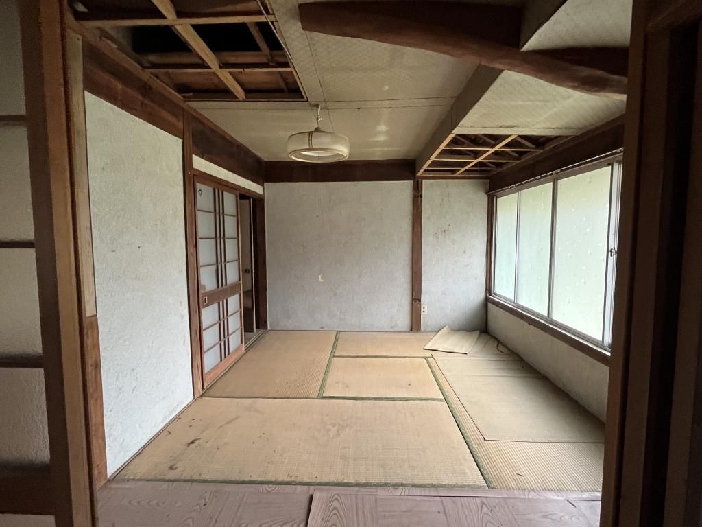 5DK House with Extra Land in Chikujo, Fukuoka - Akiya Bank Property - Thumbnail 3