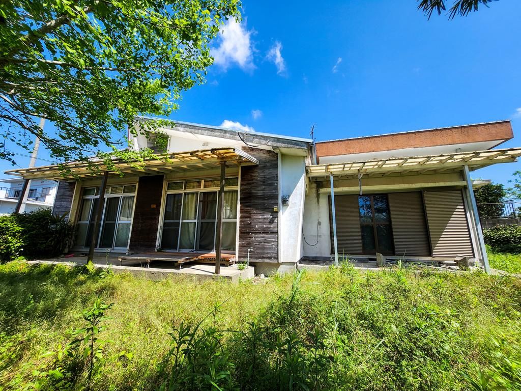 2DK House for Sale in Makurazaki, Kagoshima with Sea Views - Thumbnail 3