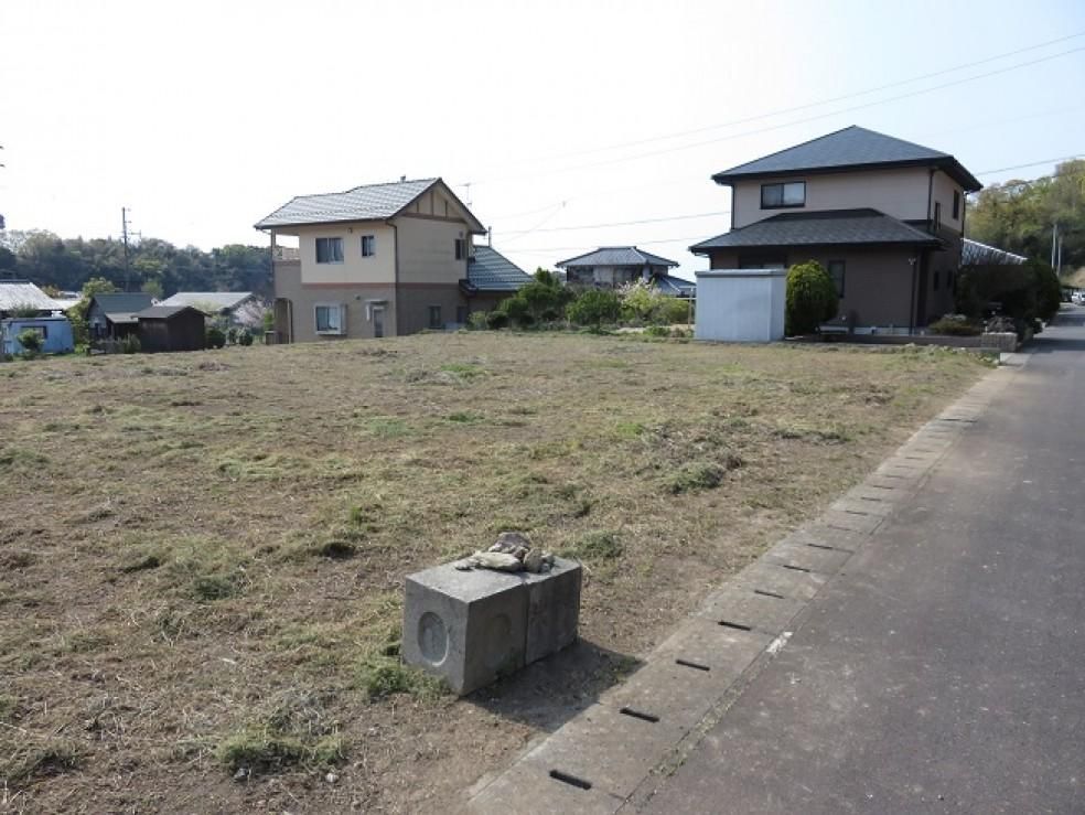 411 sqm Vacant Land for Sale in Bungotakada, Oita - Negotiable Price - Thumbnail 2