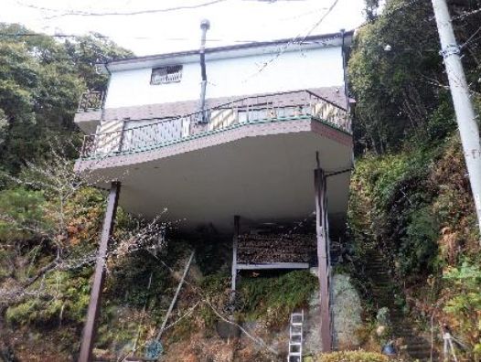 2LDK Detached House for Sale in Minamiise, Mie Prefecture - Image 1