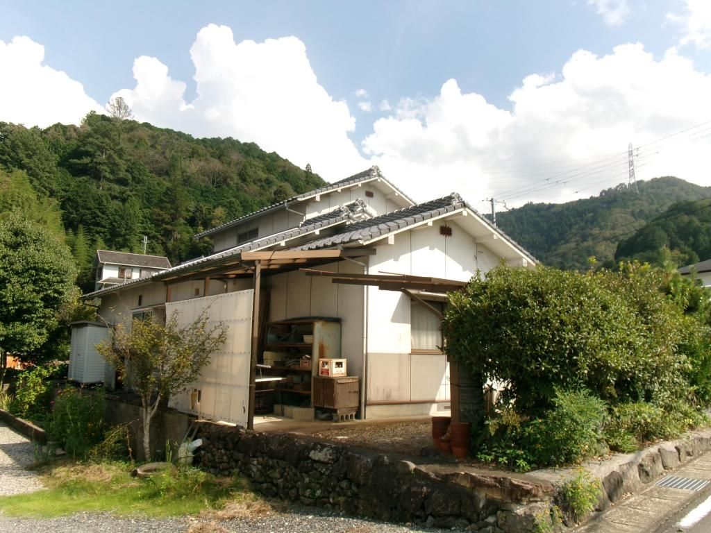 6DK House with Large Garden in Sayo Town, Hyogo - Akiya Bank - Thumbnail 2