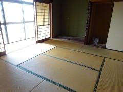 Seaside Hilltop House with Farmland for Sale in Yanai, Yamaguchi - Thumbnail 4