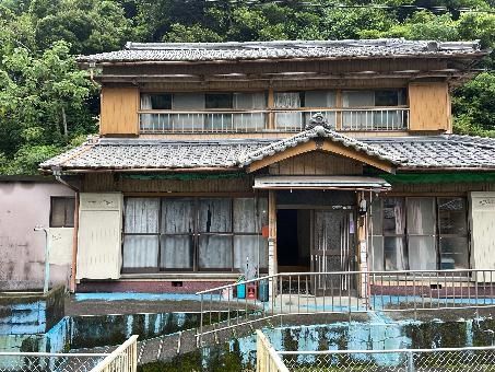 7DK Family House for Sale in Minamiise, Mie Prefecture - Thumbnail 2