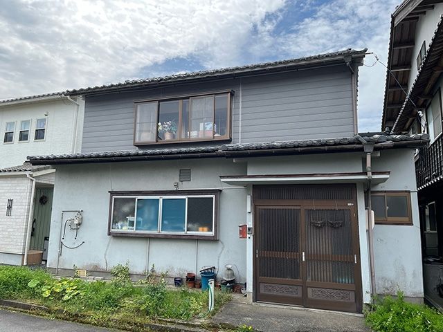 5K House for Sale in Kurayoshi, Tottori - 97 sqm, Akiya - Thumbnail 2