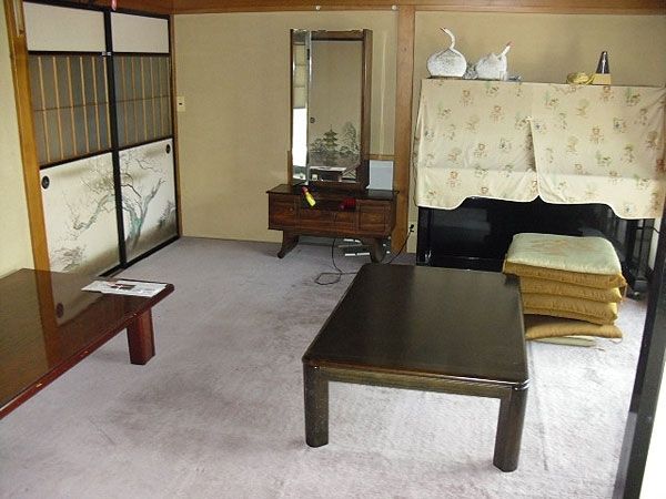 Detached House with Farmland & Office in Oshu, Iwate | 2029 sqm Land - Thumbnail 4