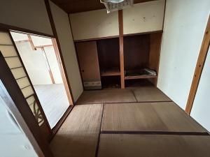 1962 5K Wooden House for Renovation in Sado City, Niigata - Thumbnail 3