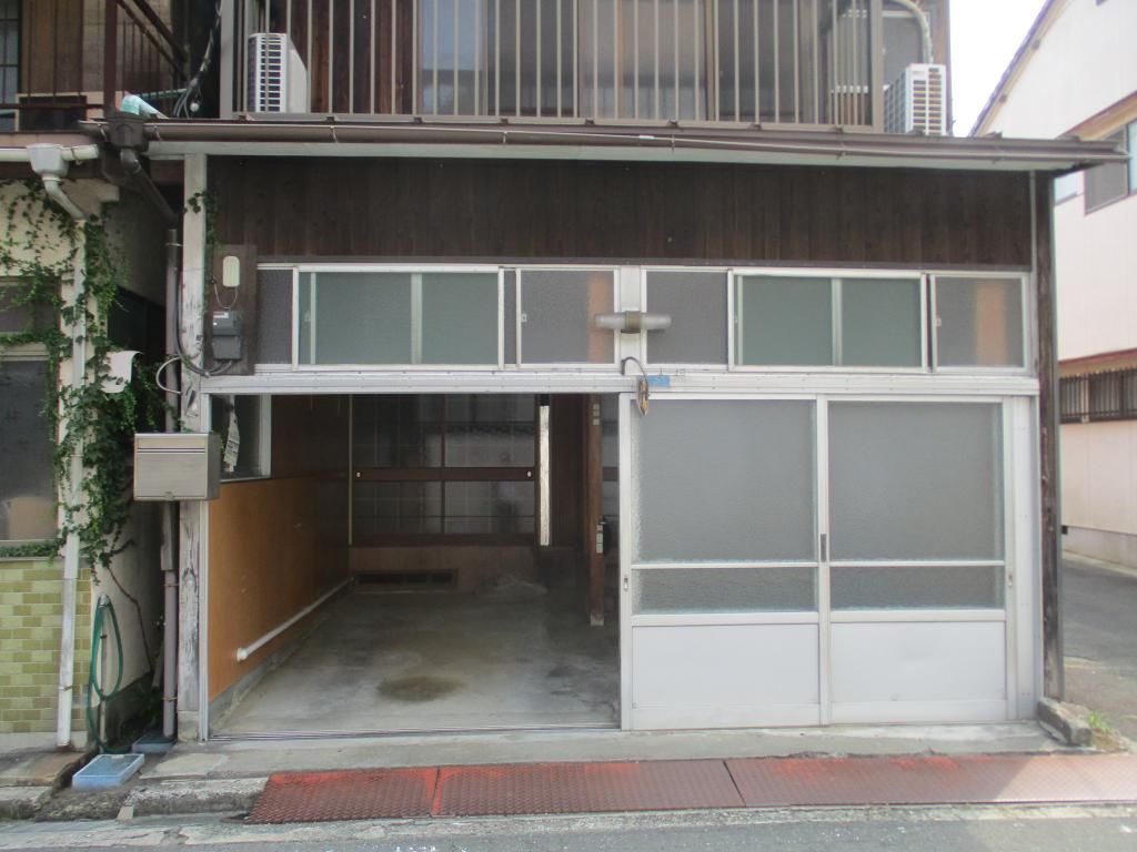 4K House with Garage in Yawatahama - Thumbnail 4