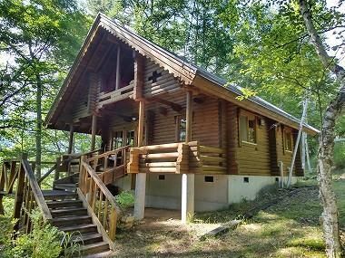 Scandinavian Log House in Nagano's Aoki Village Forest Resort - Main Image