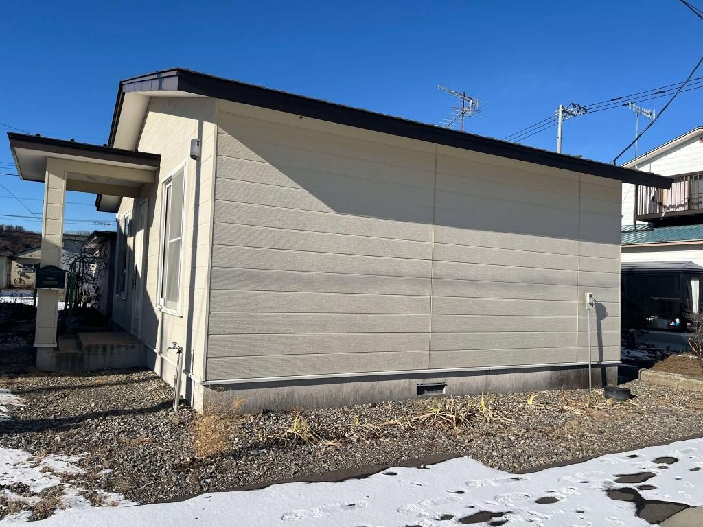 Corner Lot 2LDK House for Sale in Urahoro, Hokkaido - Thumbnail 2